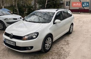 Универсал Volkswagen Golf 2009 в Збараже