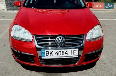 Універсал Volkswagen Golf 2009 в Рівному
