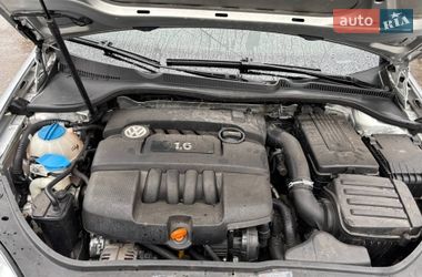 Хэтчбек Volkswagen Golf 2005 в Черкассах