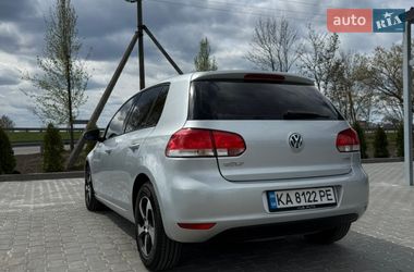 Хэтчбек Volkswagen Golf 2012 в Пирятине