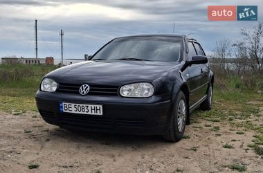 Хетчбек Volkswagen Golf 2000 в Миколаєві