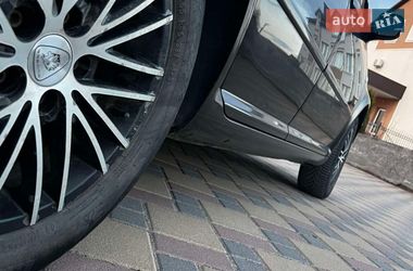 Хетчбек Volkswagen Golf 2003 в Ладижині