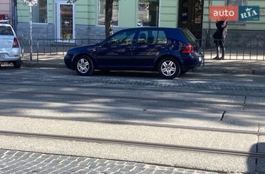 Хэтчбек Volkswagen Golf 2001 в Львове