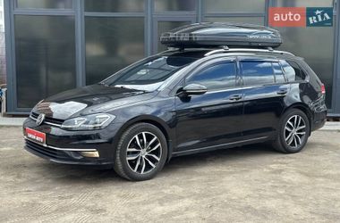 Універсал Volkswagen Golf 2018 в Вінниці