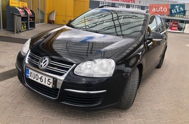 Універсал Volkswagen Golf 2009 в Рівному