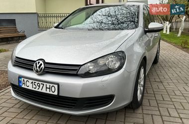 Хэтчбек Volkswagen Golf 2008 в Луцке