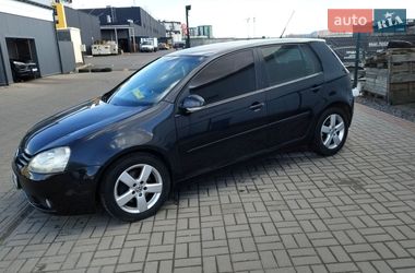 Хэтчбек Volkswagen Golf 2006 в Киеве