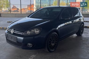 Хэтчбек Volkswagen Golf 2009 в Ровно