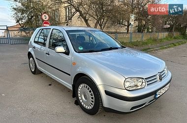 Хетчбек Volkswagen Golf 1998 в Тульчині