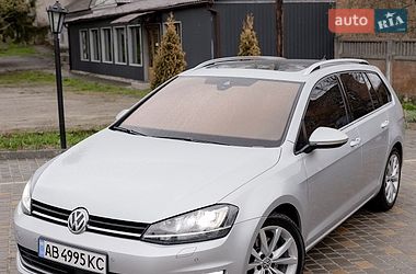 Універсал Volkswagen Golf 2016 в Хмільнику