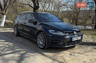 Универсал Volkswagen Golf 2018 в Мукачево