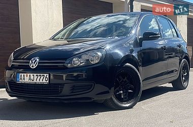 Хэтчбек Volkswagen Golf 2009 в Виннице