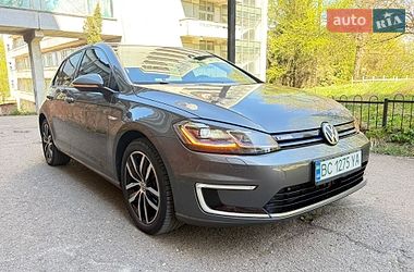 Хэтчбек Volkswagen Golf 2018 в Трускавце