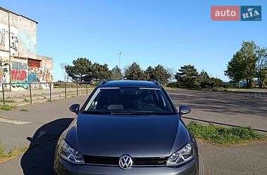 Универсал Volkswagen Golf 2015 в Черноморске