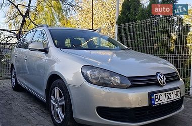 Универсал Volkswagen Golf 2010 в Львове