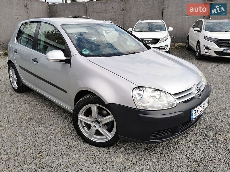 Volkswagen Golf 2004