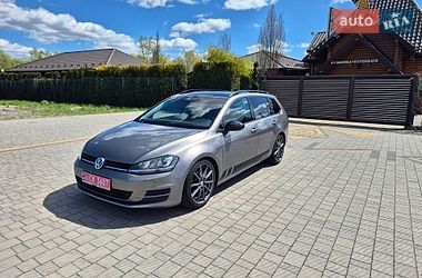 Універсал Volkswagen Golf 2016 в Стрию