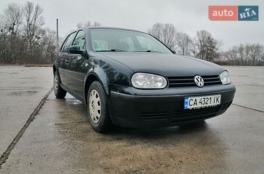Хэтчбек Volkswagen Golf 1999 в Каневе