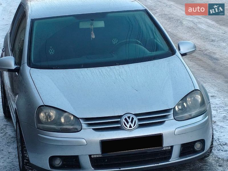 Volkswagen Golf 2003