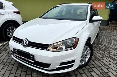 Универсал Volkswagen Golf 2016 в Львове