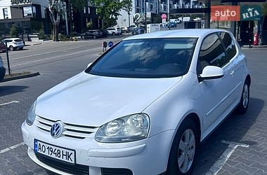 Хэтчбек Volkswagen Golf 2007 в Ужгороде