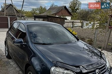 Хетчбек Volkswagen Golf 2005 в Баранівці