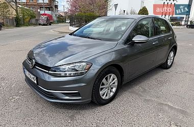 Хэтчбек Volkswagen Golf 2019 в Львове