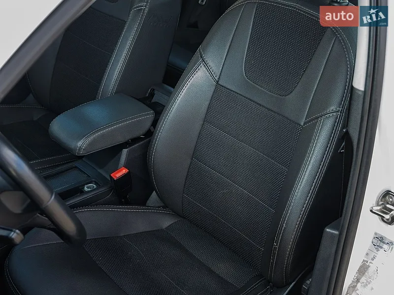 Volkswagen Golf 2013 VIN WVWZZZAUZEW108601 фото оголошення 20 з 85