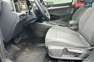 Универсал Volkswagen Golf 2023 в Львове