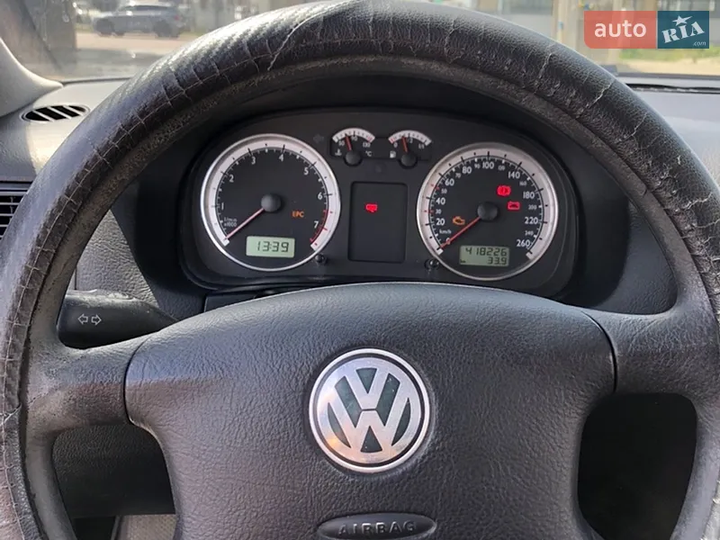 Volkswagen Golf 2002 VIN WVWZZZ1JZ3W355562 фото оголошення 23 з 68
