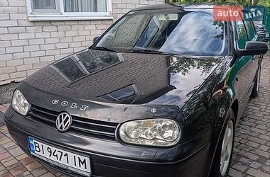 Хэтчбек Volkswagen Golf 2000 в Миргороде
