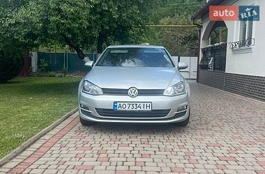 Хетчбек Volkswagen Golf 2014 в Мукачевому