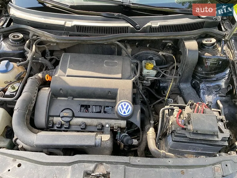 Volkswagen Golf 2002 VIN WVWZZZ1JZ3W290381 фото оголошення 8 з 38