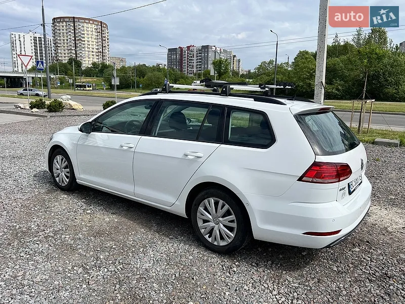 Volkswagen Golf 2017 VIN WVWZZZAUZHP761532 фото оголошення 9 з 80