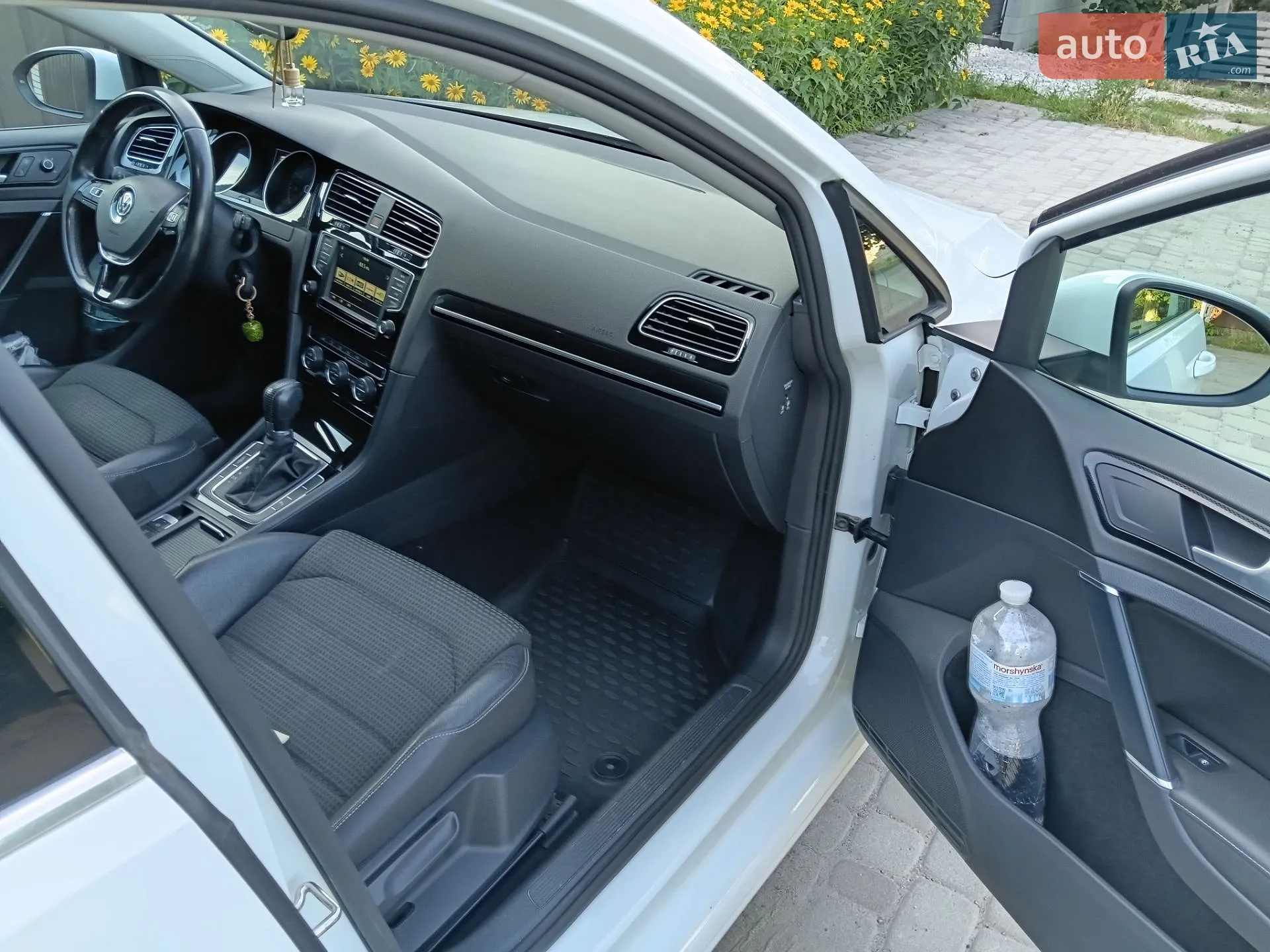 Volkswagen Golf 2016 VIN WVWZZZAUZGP634552 фото оголошення 14 з 29