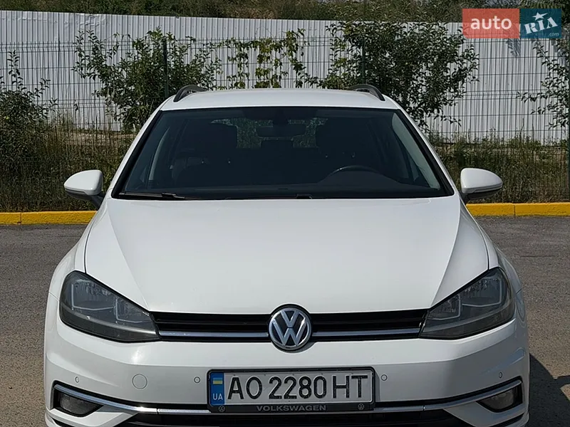 Volkswagen Golf 2016 VIN WVWZZZAUZHP017547 фото оголошення 10 з 45