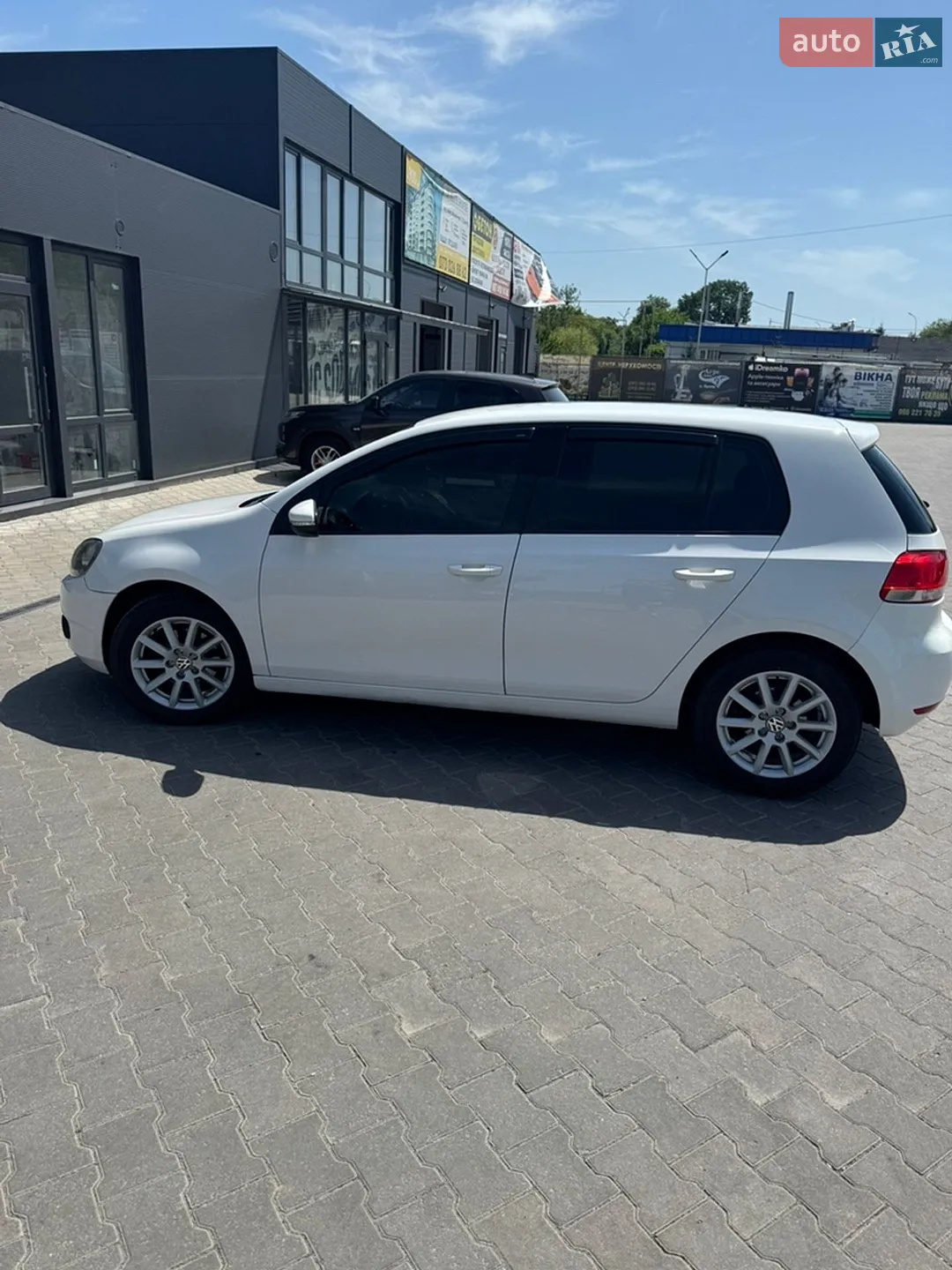 Volkswagen Golf 2011 VIN WVWZZZ1KZCW024259 фото оголошення 2 з 10