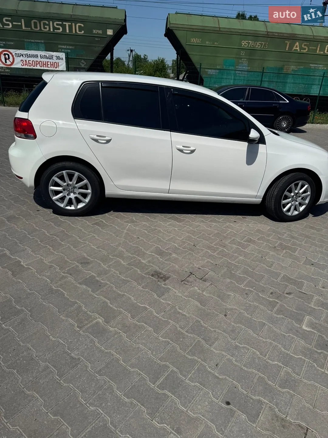Volkswagen Golf 2011 VIN WVWZZZ1KZCW024259 фото оголошення 4 з 10