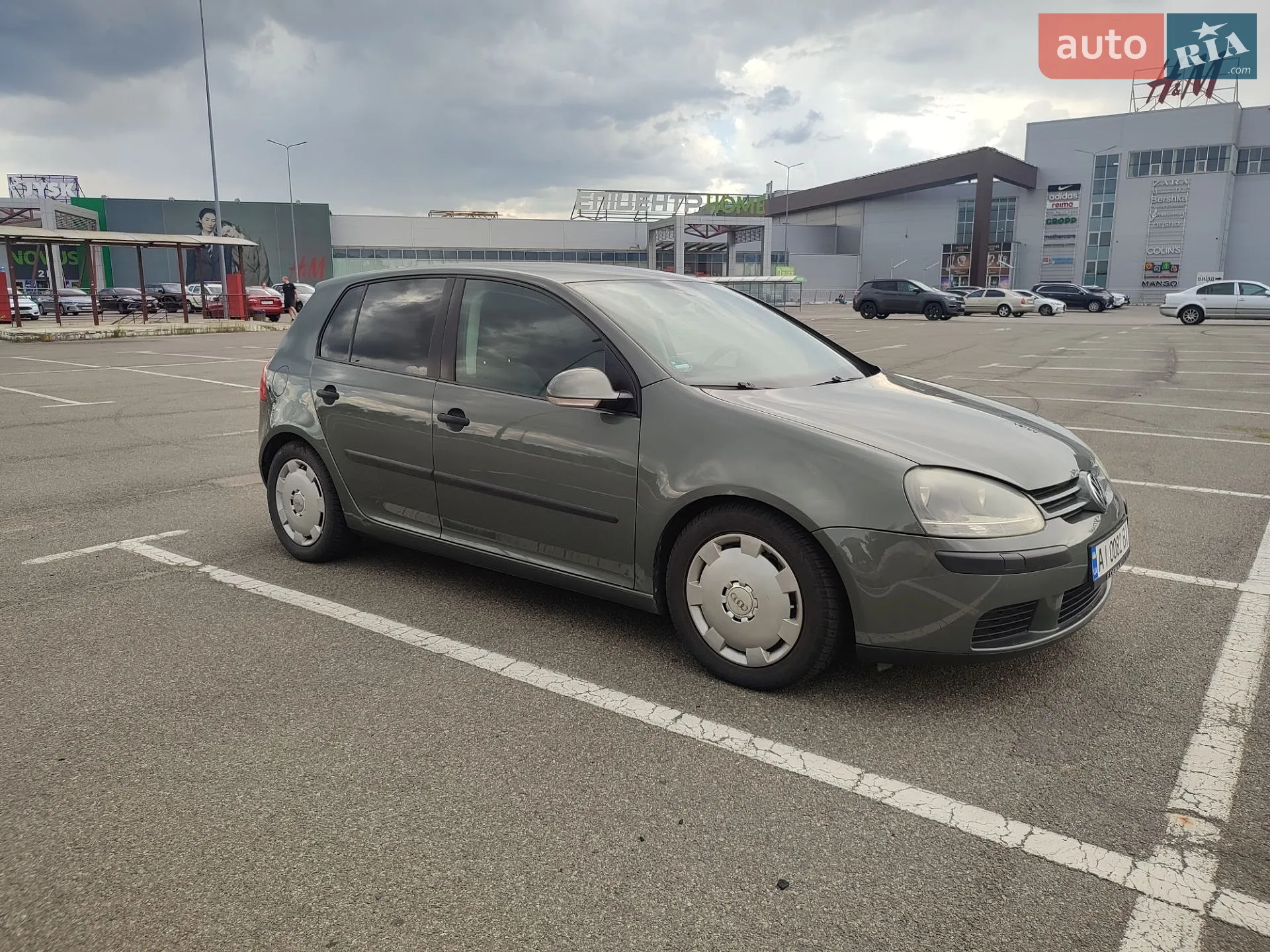 Volkswagen Golf 2004 VIN WVWZZZ1KZ4B016459 фото оголошення 2 з 9