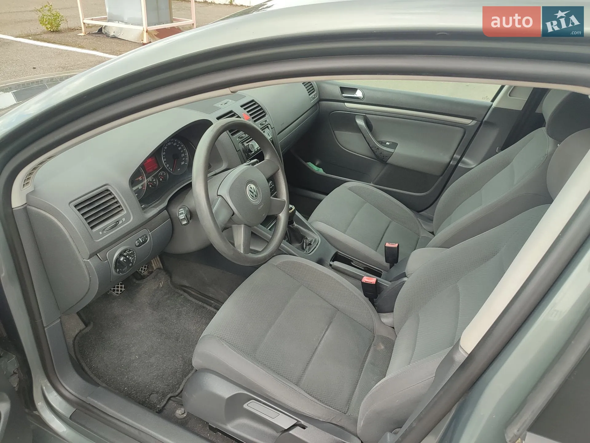 Volkswagen Golf 2004 VIN WVWZZZ1KZ4B016459 фото оголошення 7 з 9
