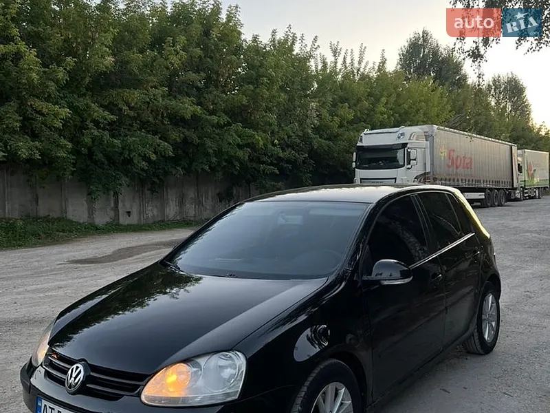 Volkswagen Golf 2004