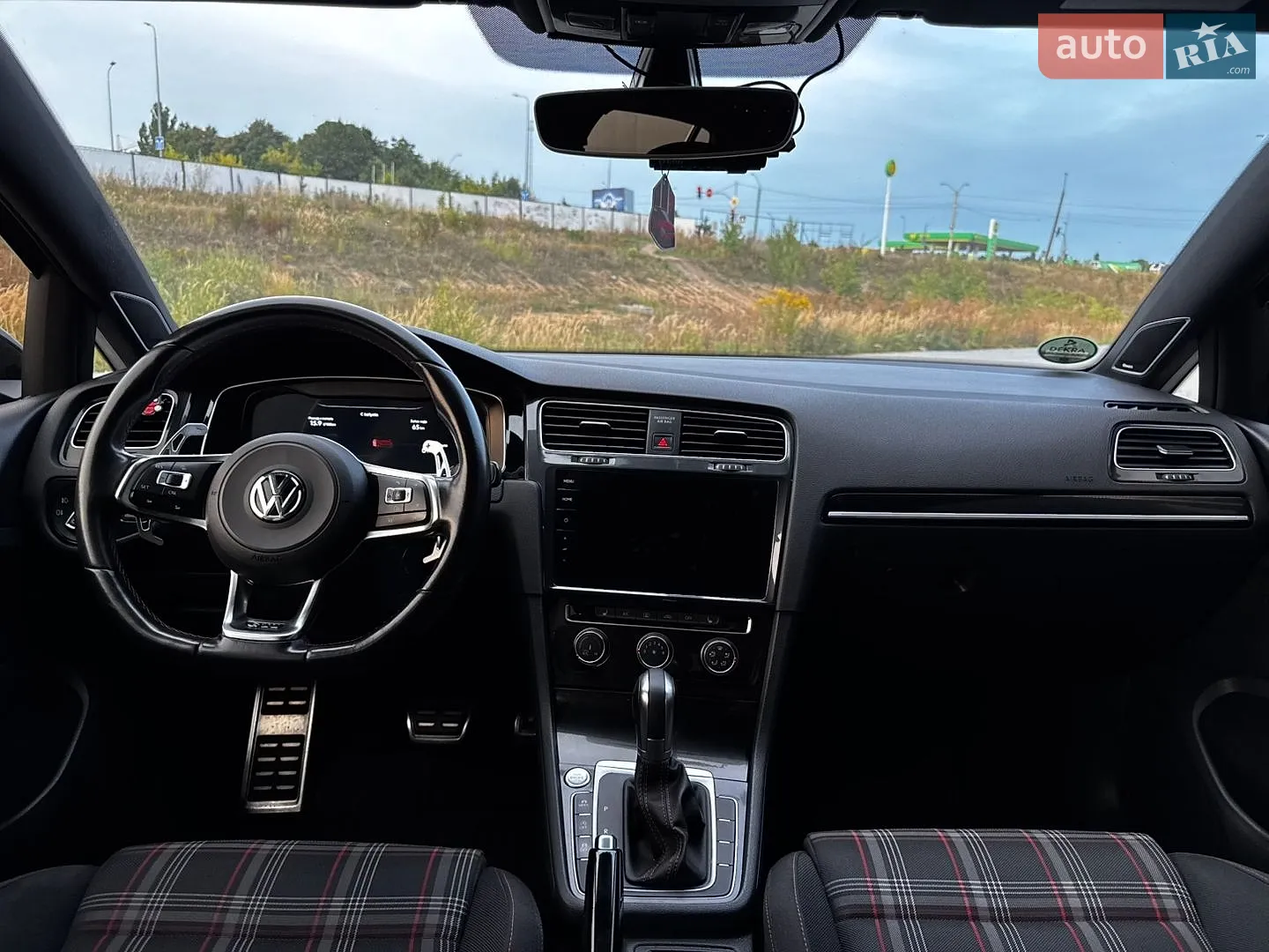 2017 Volkswagen Golf GTI - мініатюра 39