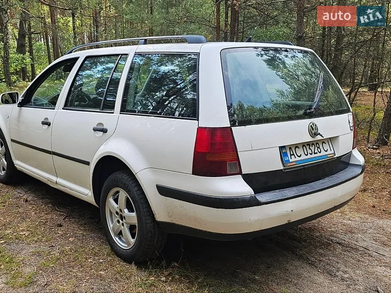Volkswagen Golf 2001