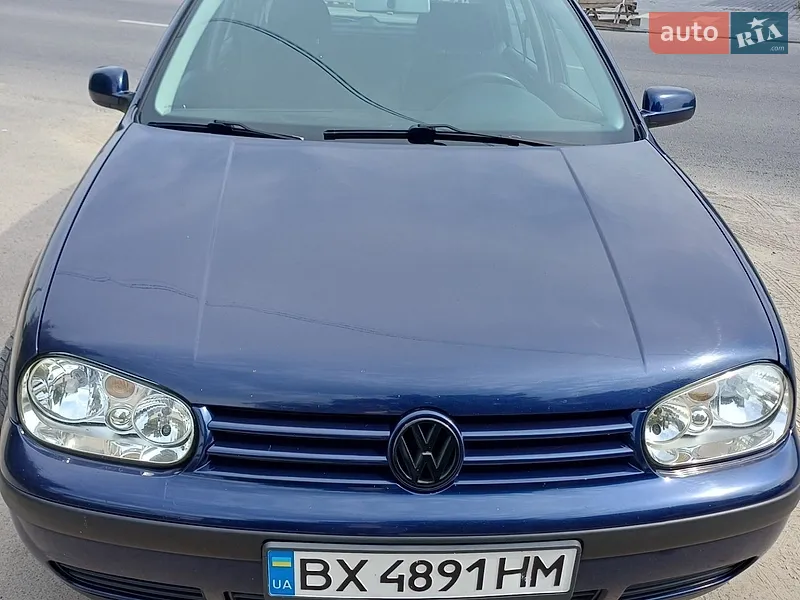 Volkswagen Golf