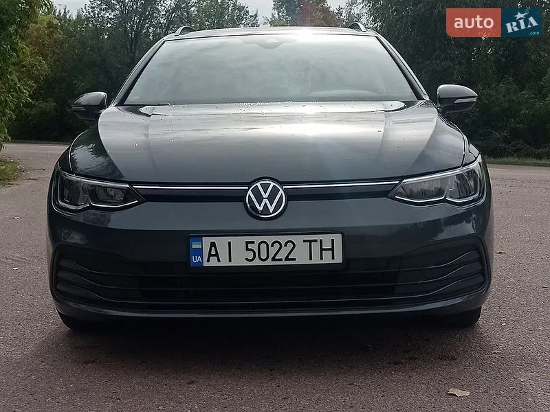 Volkswagen Golf 2021