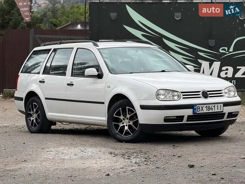 Volkswagen Golf