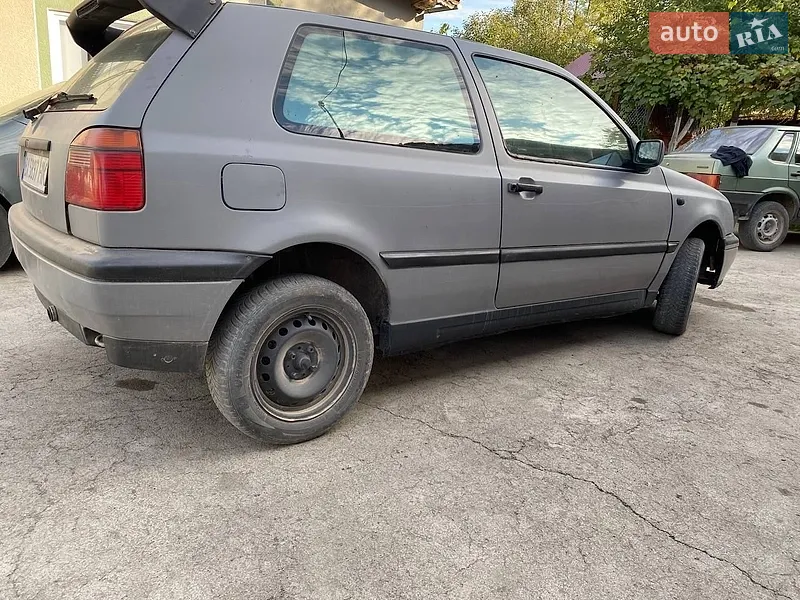 Volkswagen Golf 1996