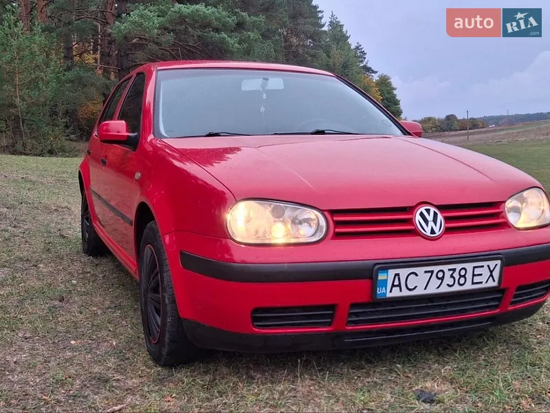 Volkswagen Golf
