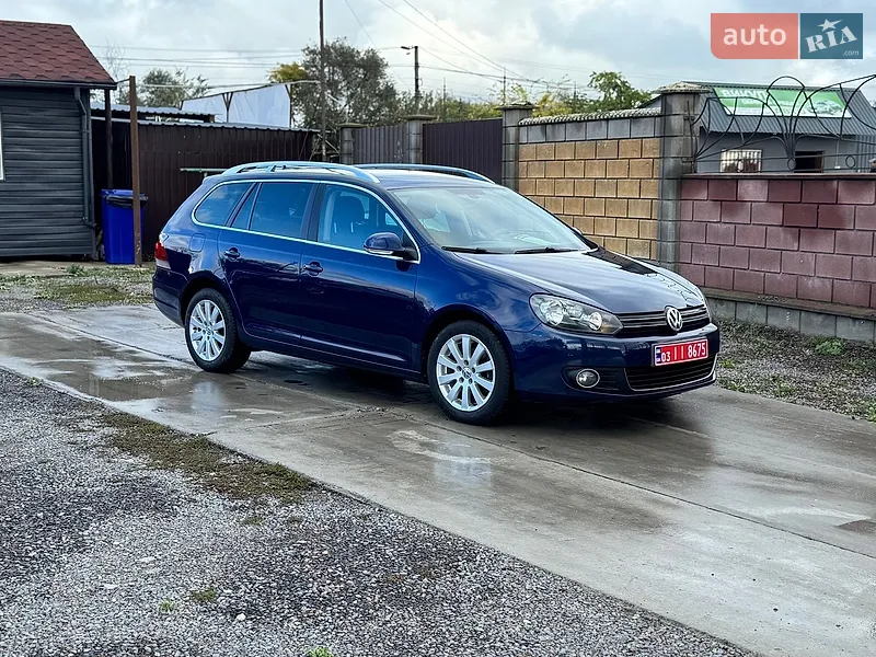 Volkswagen Golf