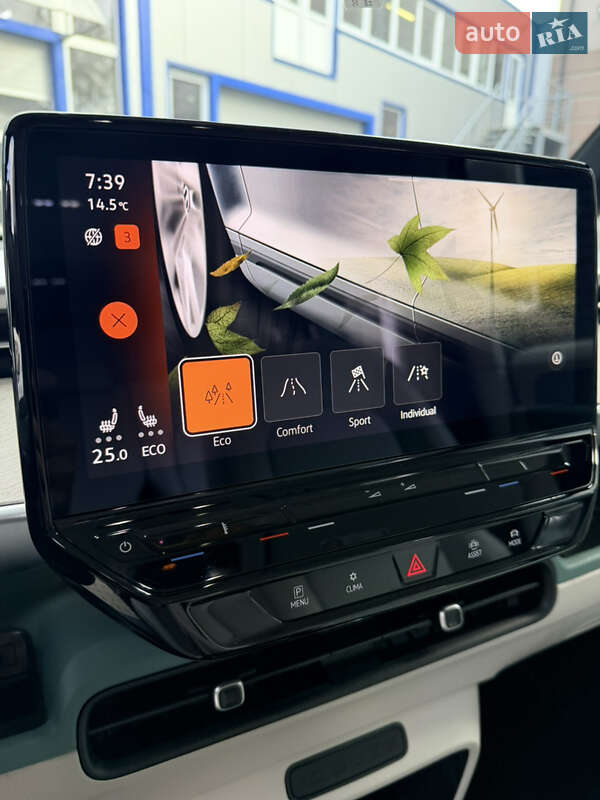 Мінівен Volkswagen I.D. Buzz 2023 в Рівному